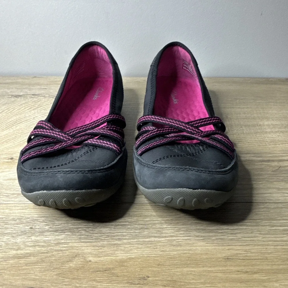 Clarks Shoes Gray Pink Flats Nubuck Suede Cushioned‎ Slip On Neutral Casual 7